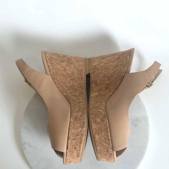 Stuart Weitzman Nude Peep Toe Slingback Wedge Sandals - Picture 13 of 17